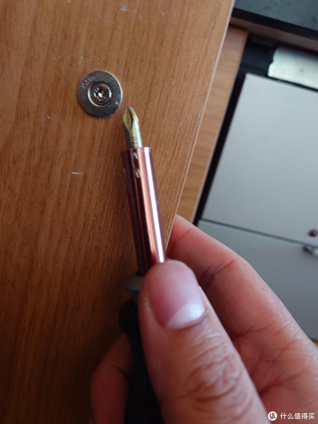 碳刷冲击钻_冲击钻碳刷打火大是什么原因_冲击钻碳刷