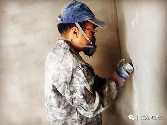 电动角磨机使用注意事项哪些_电动角磨机使用注意事项_电动角磨机使用方法